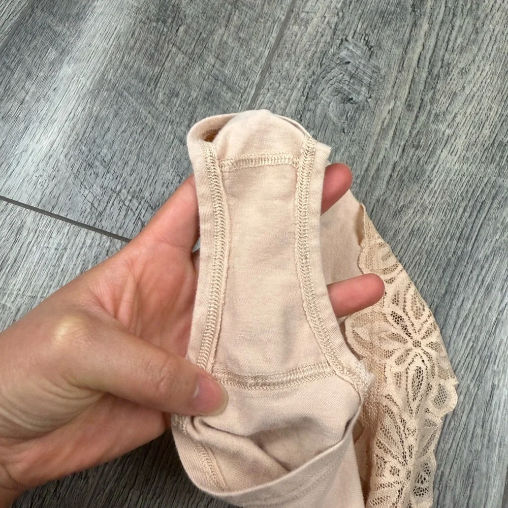 VS‎ Tan Low Rise Hipster Underwear
